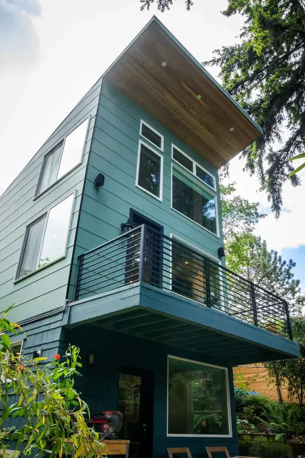 The loft, main floor, and daylight basement with new windows, soffits, lighting, paint, and custom fabricated deck railings. The loft, main floor, and daylight basement with new windows, soffits, lighting, paint, and custom fabricated deck railings.